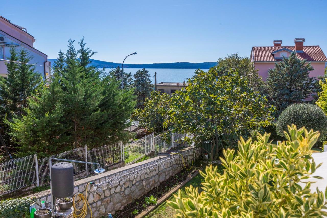 Ivan & Anka Apartments Bojko Selce Exterior foto